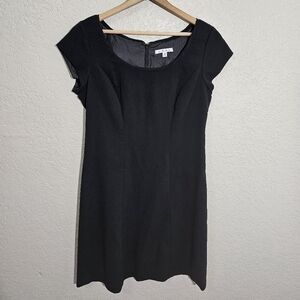 Cabi Solid Black Short Sleeve Dress
